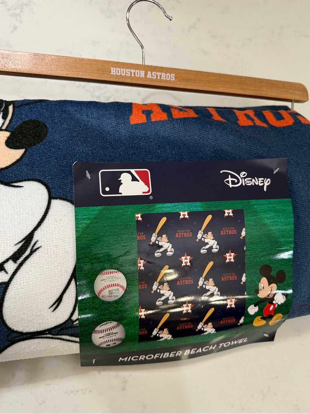 Towel with Disney MLB branding